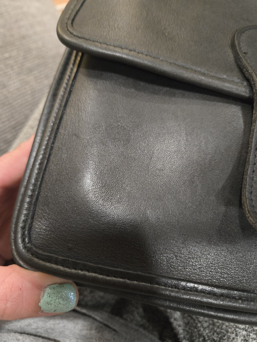 Coach• Vintage Station Black Leather Bag with Gold Accent. M4C 5130 - Picture 9 of 16